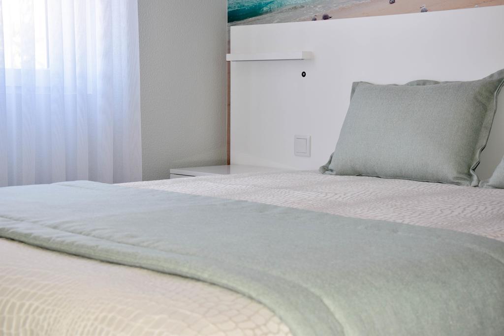 Golden Beach Guest House & Rooftop Bar Фару Экстерьер фото